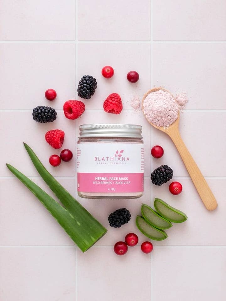 MASCARILLA A BASE DE HIERBAS - BAYAS SILVESTRES + ALOE VERA para venta al por mayor de BLATHANA HERBAL COSMETICS