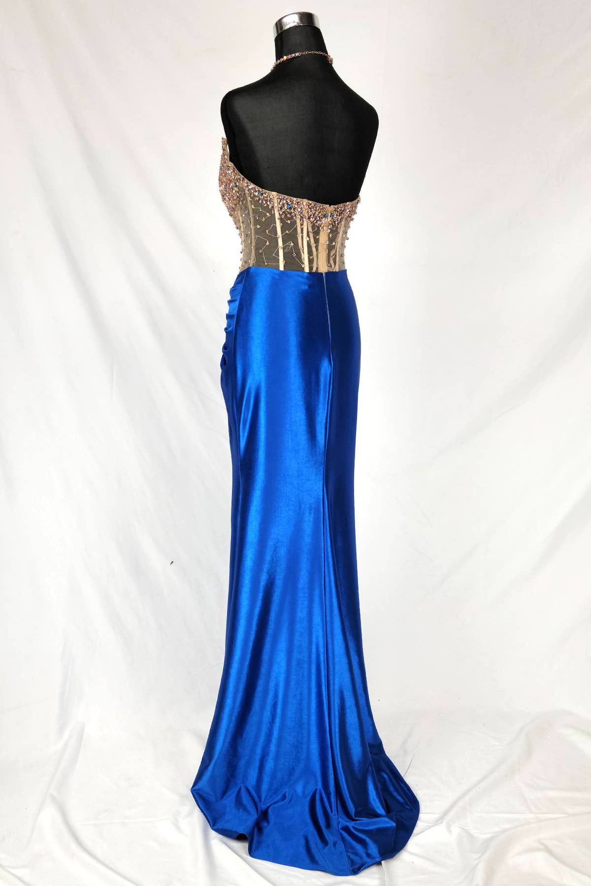 Chicas - Vente Robe de soirée – femme - Robe bustier en satin avec corset à perles et sequins C83115