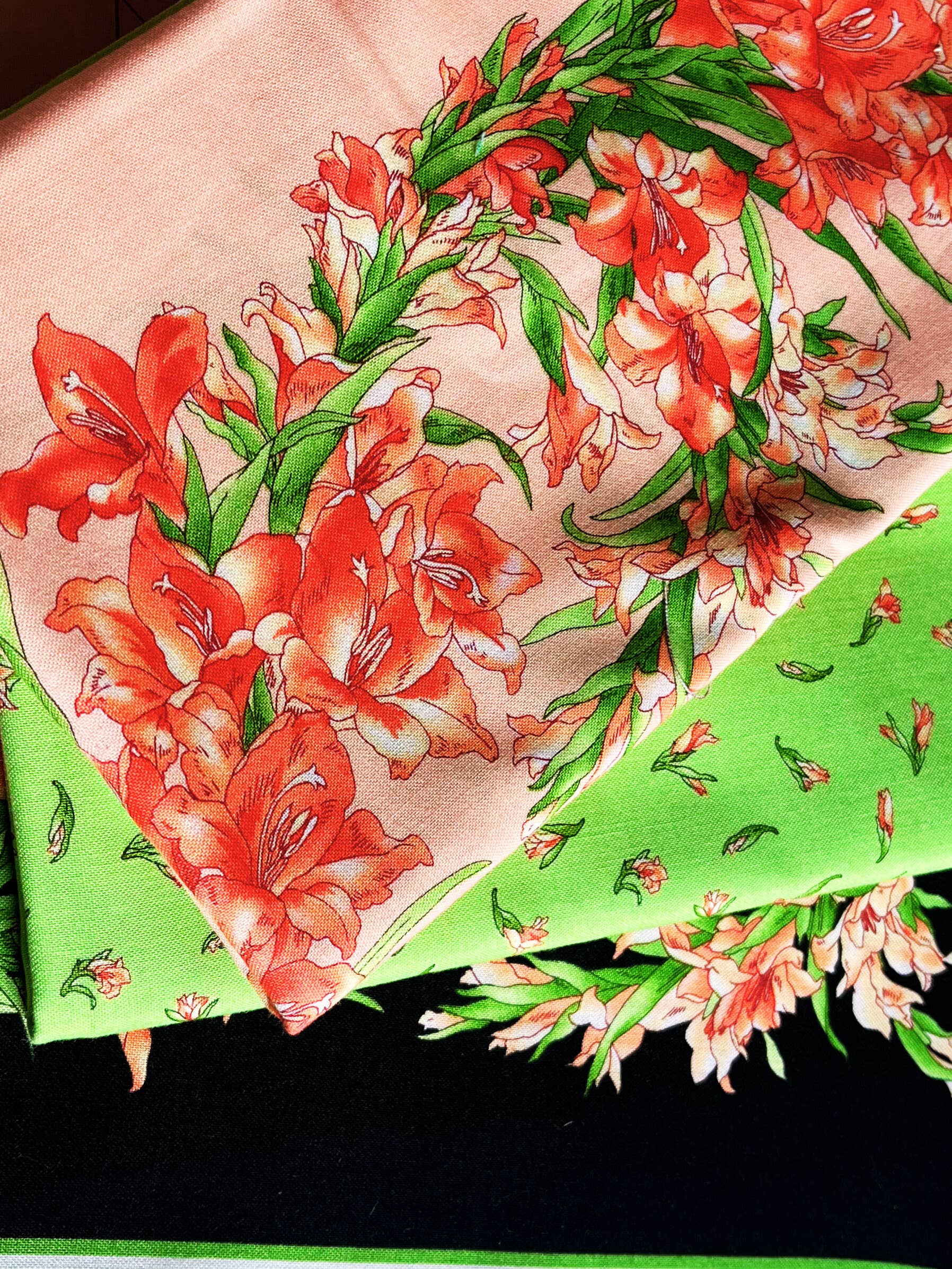 The Mouse & The Peacock - Wholesale Craft Sewing Kit - Blind Date with a 3 Yd. Quilt2