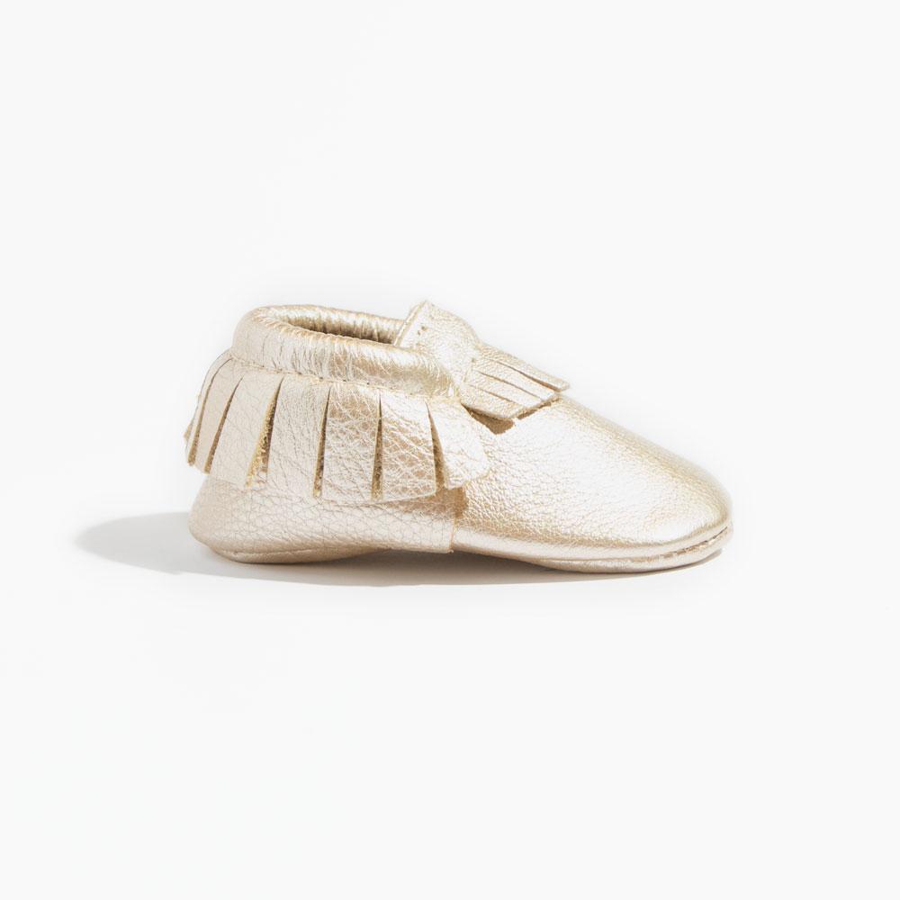 Freshly Picked - Wholesale Crib Shoes - Baby - Platinum Moccasin Baby Shoe2