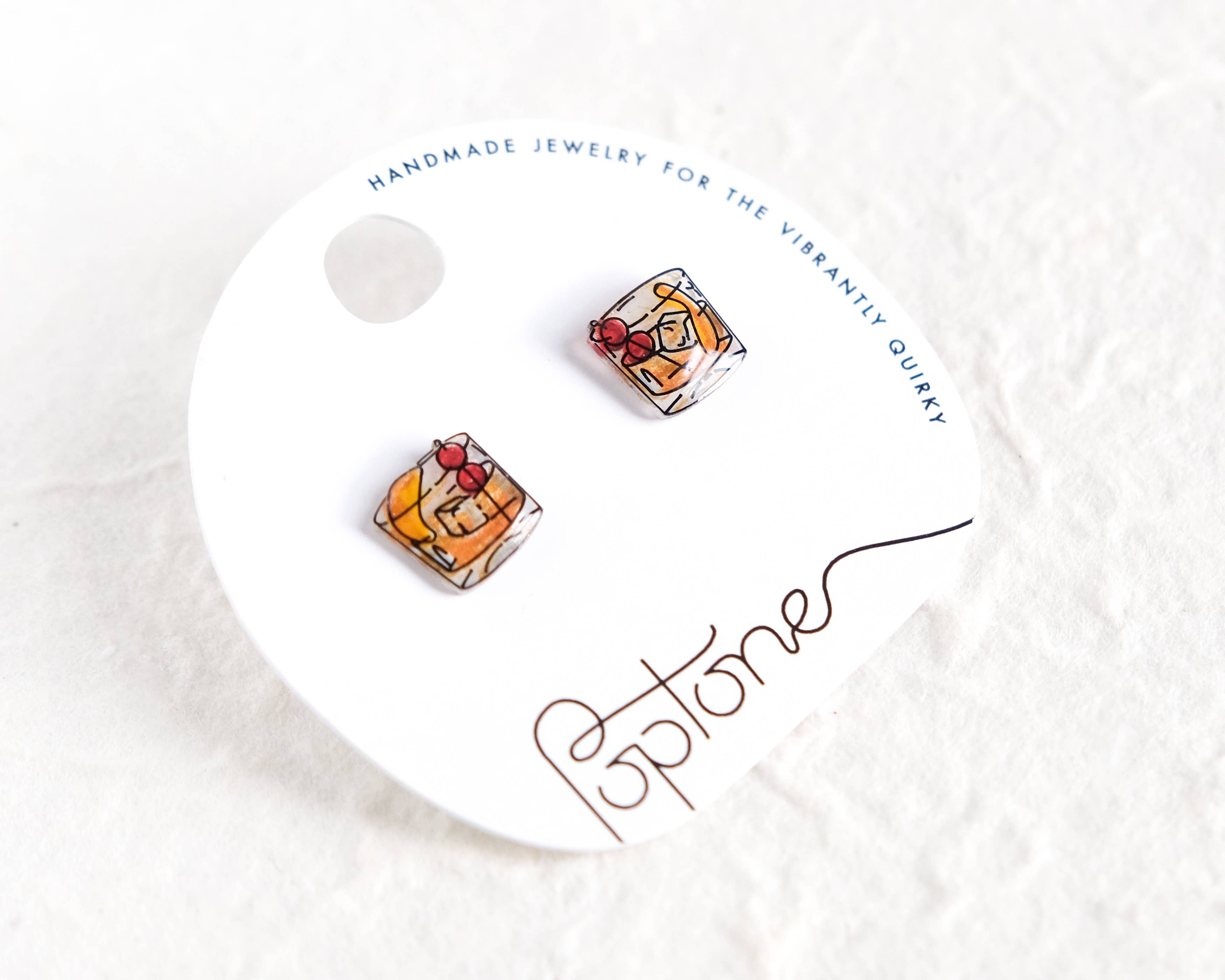 Poptone Co. - Wholesale Knopjes/oorstekers - Ouderwetse cocktailoorbellen | glas whiskydrankjes3