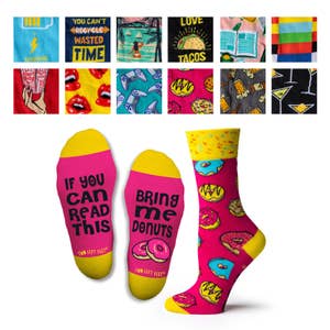 Wholesale Women's Aloha Meowhalo Cat No Show Socks for your store - Faire