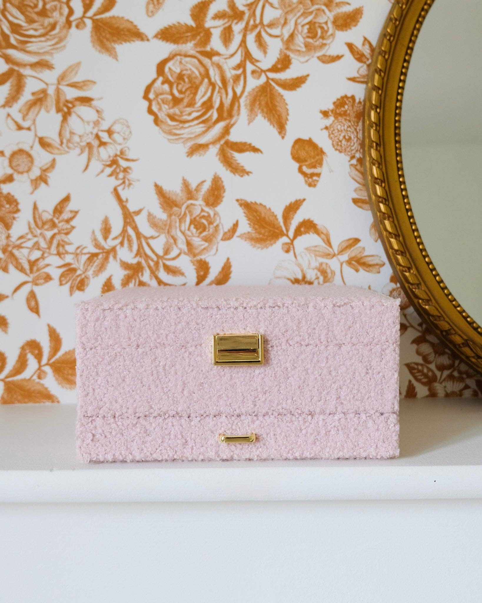 Maison Scarlett - Wholesale Jewelry Box/Organizer - Denise teddy jewelry box2