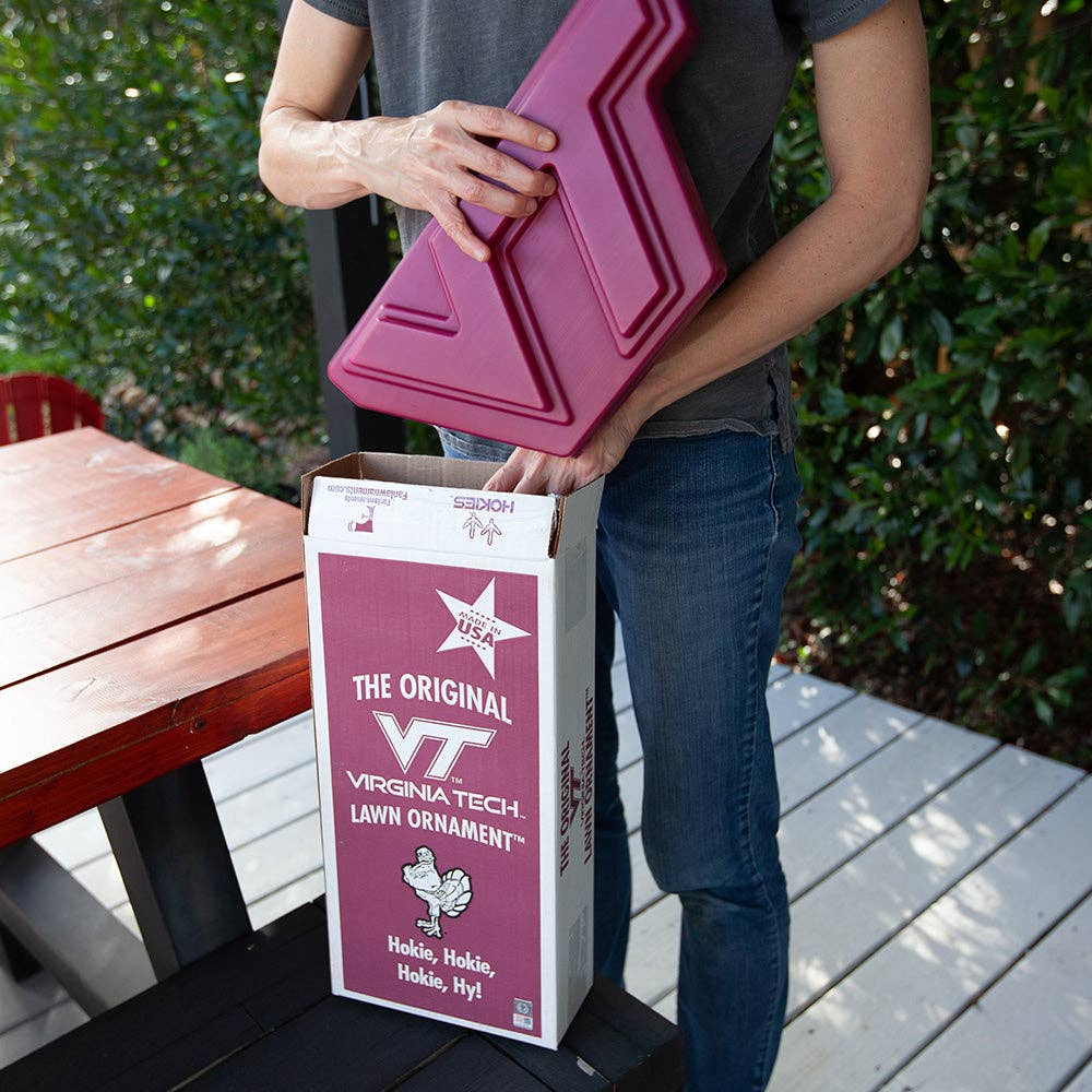 Fanlawnaments – Großhandel Gartendeko/-schmuck – Das originale Rasenornament von Virginia Tech4
