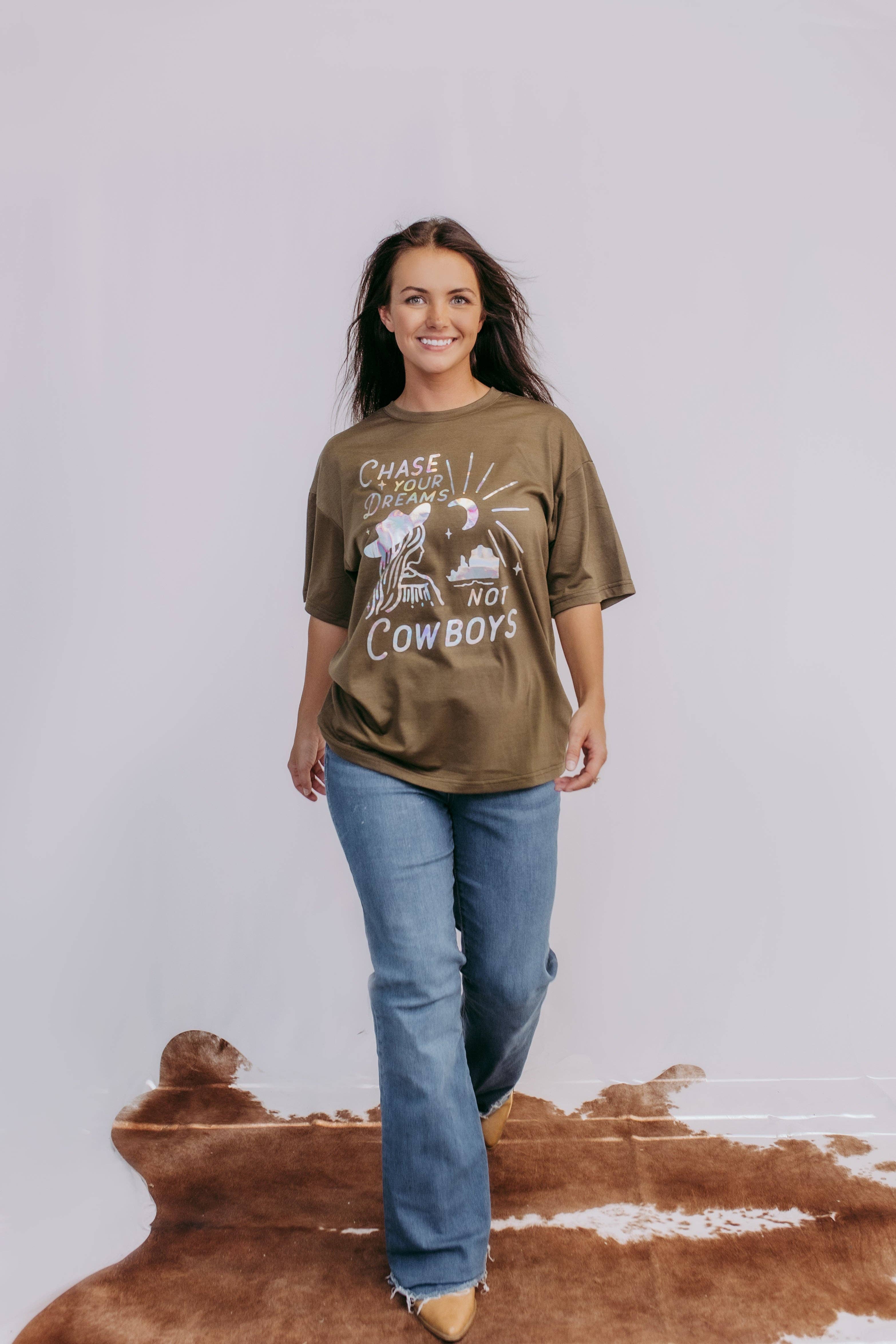 Olive MK519 Chasing Dreams Gold Foil Tee for wholesale on Faire2
