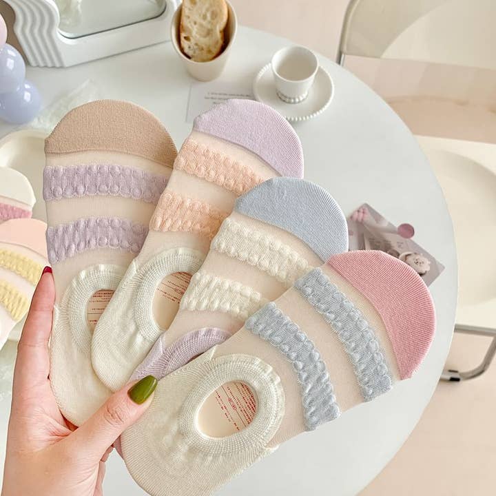 Tourtiwi - Wholesale Socks - Women's - Candy Color Wave Stripe Breathable Short Socks16