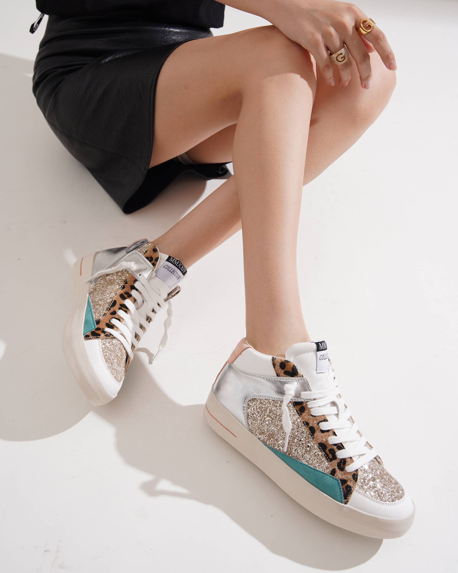 CEREZA - Wholesale Lifestyle Sneakers - Women's - Women's High-cut Platform Sneakers with with glitter detail6