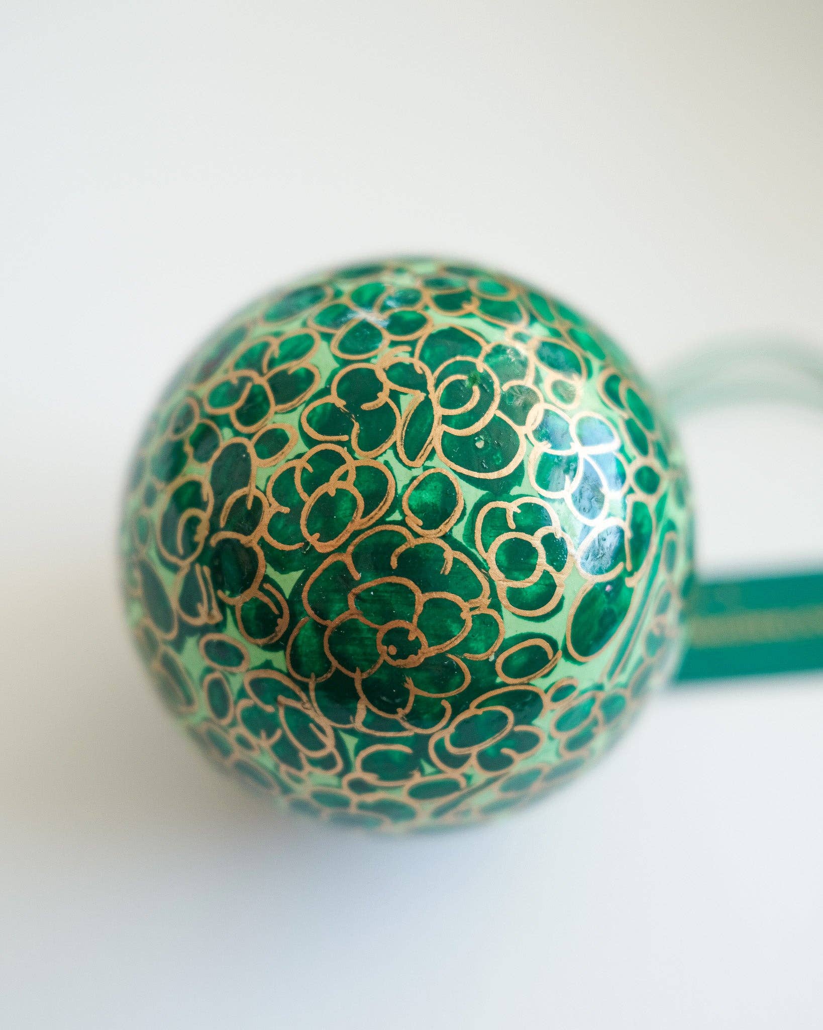 East End Press – wholesale Ornament – UK/EU: Emerald Green and Gold Bauble3