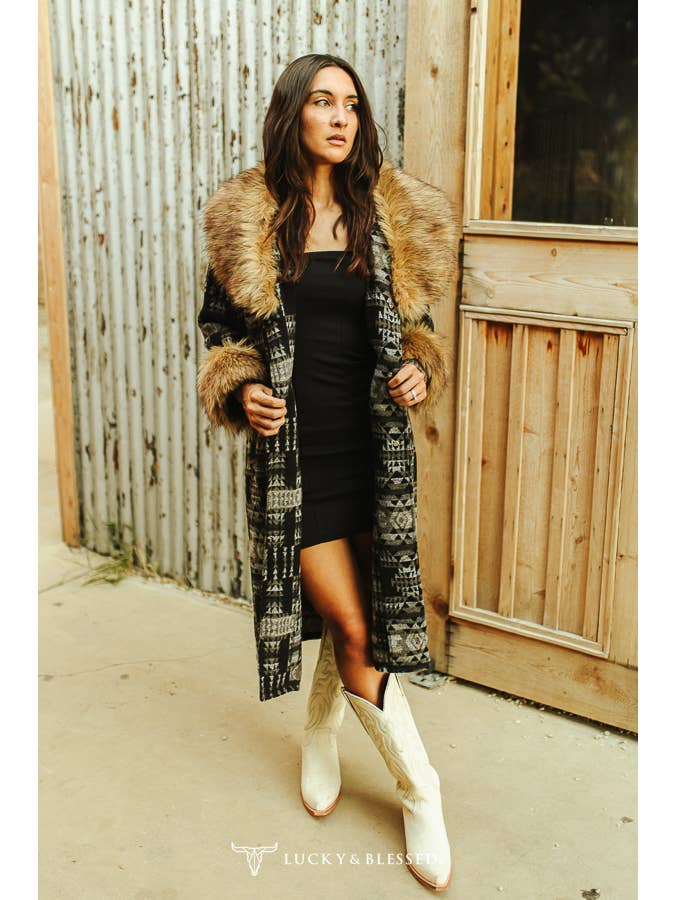 LUCKY & BLESSED - Wholesale Fur/Faux Fur Coat - Women's - Grey Black Aztec W Fur Collar & Sleeves Hem Long Coat