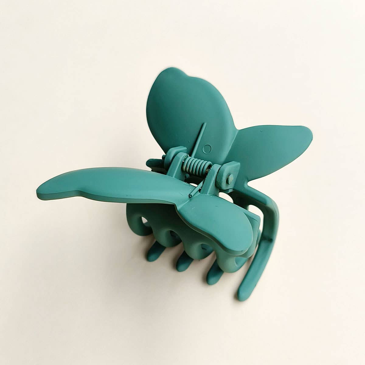 ACCITY - Wholesale Hair Clip - Women's - Matte Butterfly Hair Claw Clip – Strong & Stylish_CWAHA008733