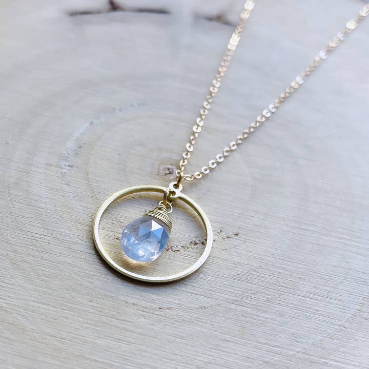 Amethist halsketting, boho ketting goud, paarse sieraden, trendy sieraden 2024, Galentijnen daggeschenken voor beste vriend, unieke cadeaus voor dames voor wholesale door Same Sunset Design