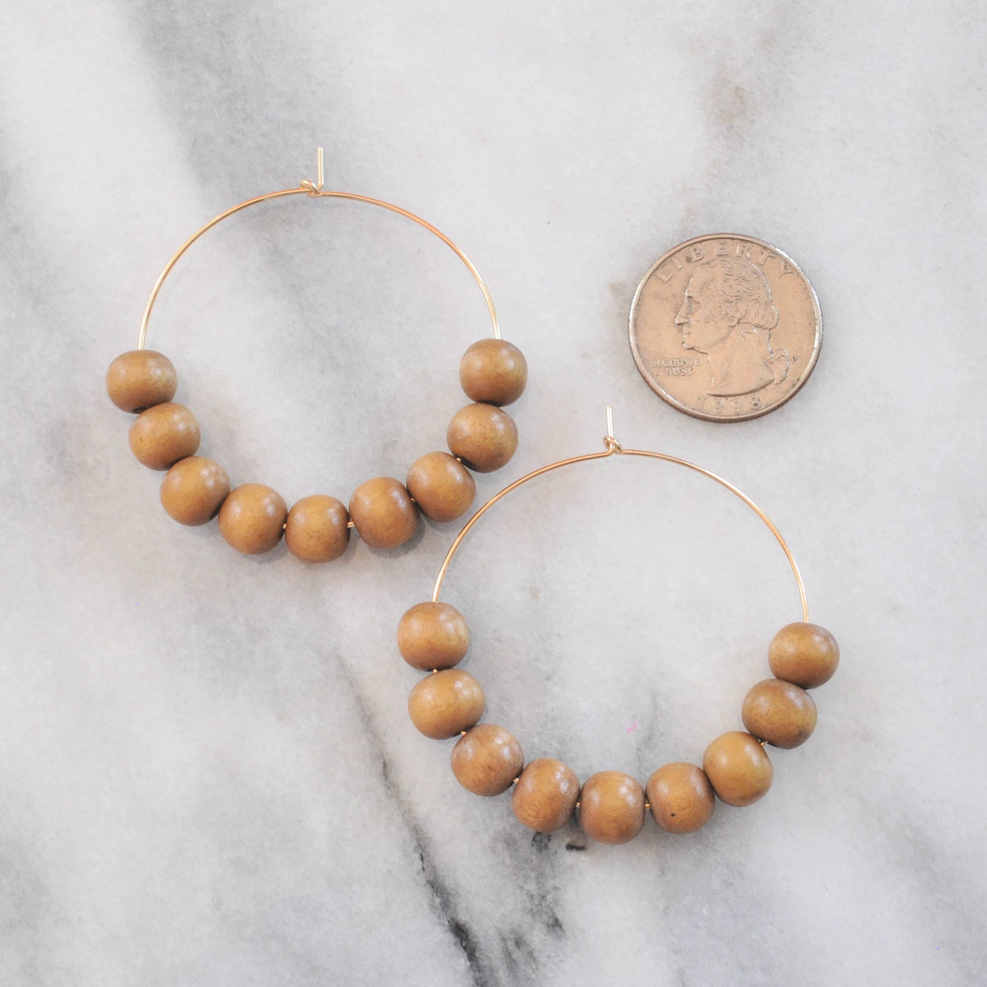 Libby & Smee - Wholesale Oorringen - Wood Bead Hoepeloorbellen1