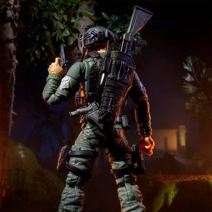 Entertainment Earth - Wholesale Figurine Toy - Kids - G.I. Joe Classified Series Hawk Figure & MMS Towable Vehicle8