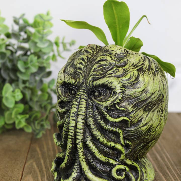 Kurated Korner - Wholesale Plant Pot - Toy Vault Cthulhu Resin Planter Pot