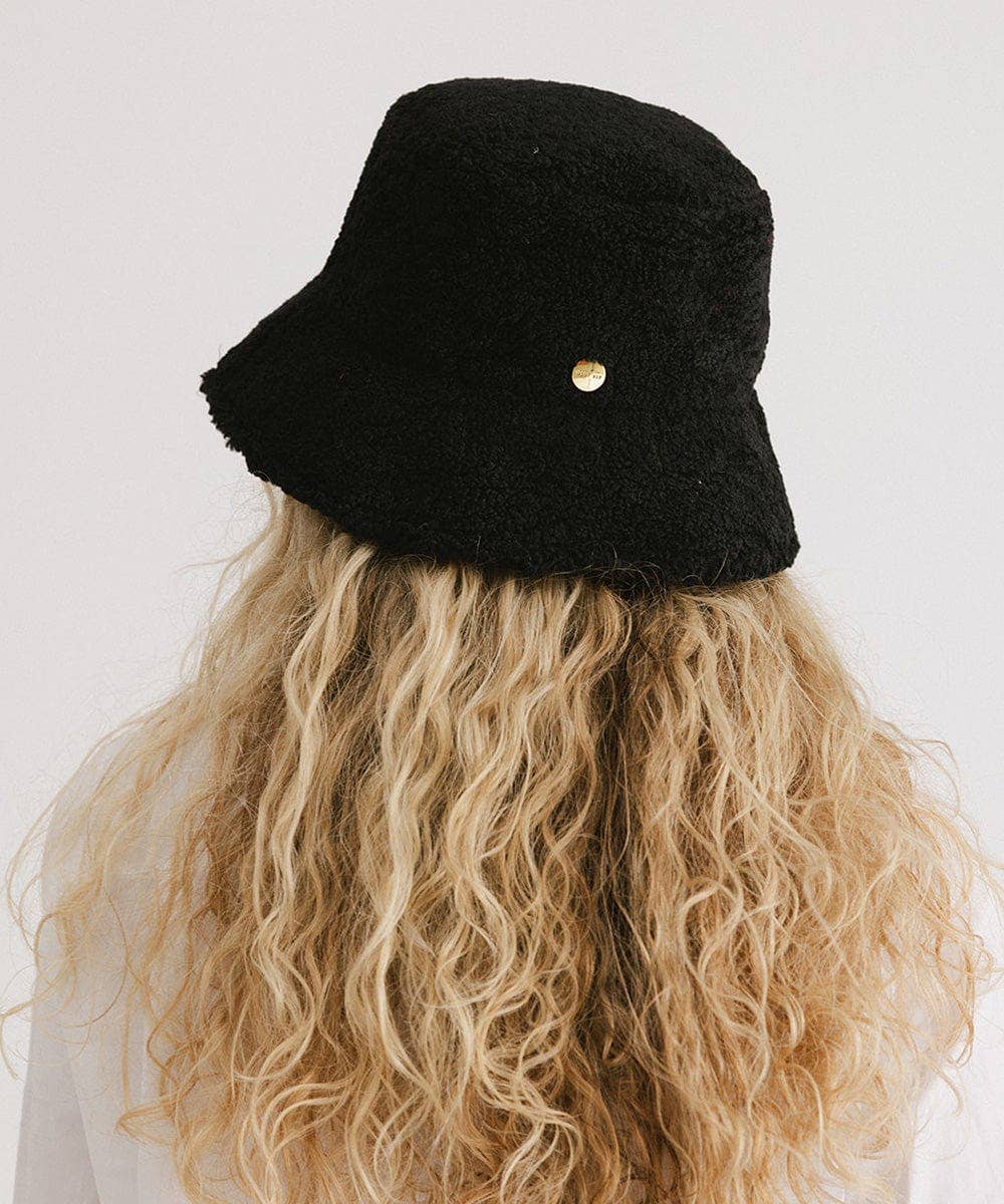 Gigi Pip - Wholesale Bucket Hat - Women's - Jackson Sherpa Bucket Hat1