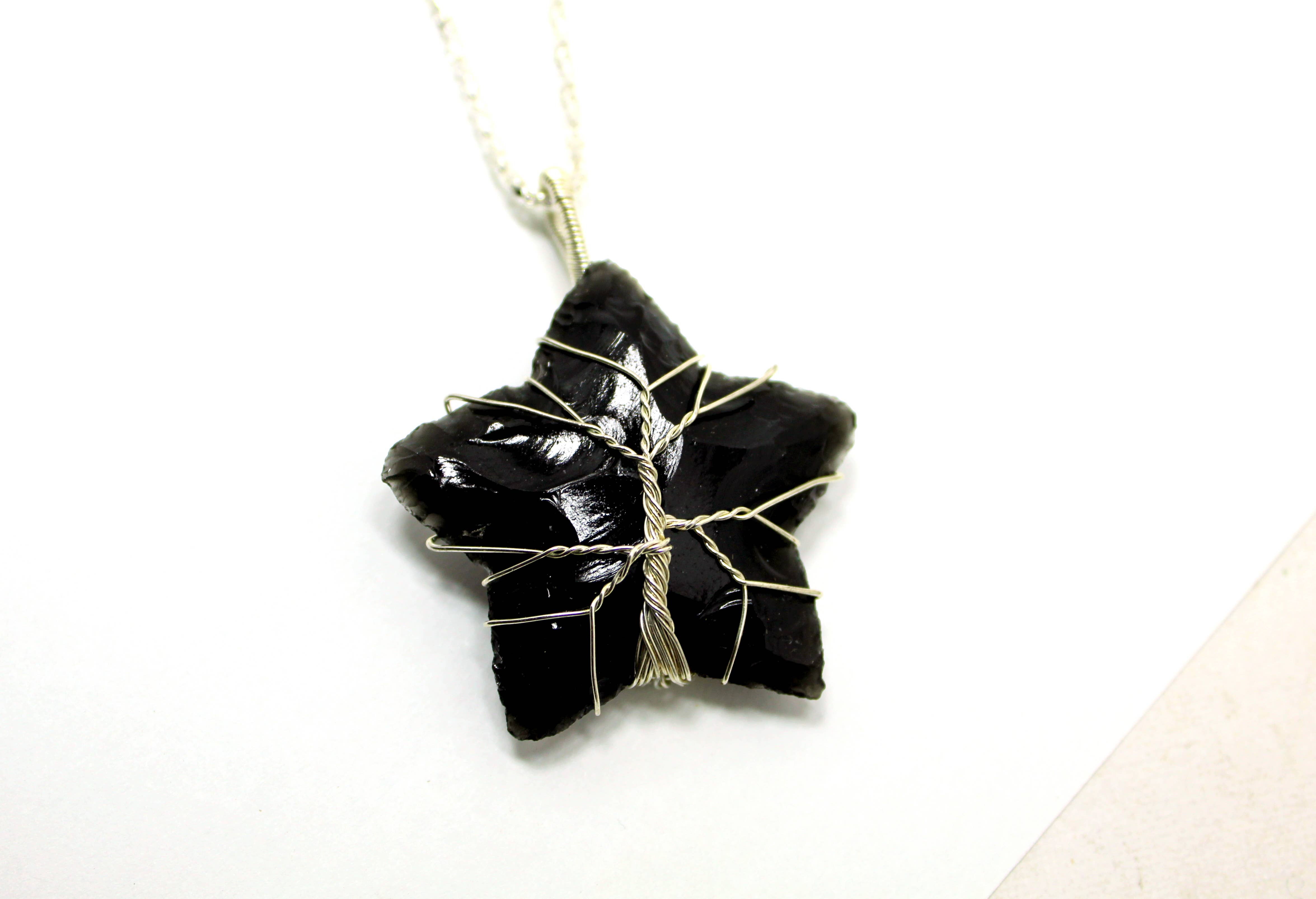 Aura Vibes - Vente Colliers à pendentif - Collier Étoile en Obsidienne Noire Enveloppé de Fil0