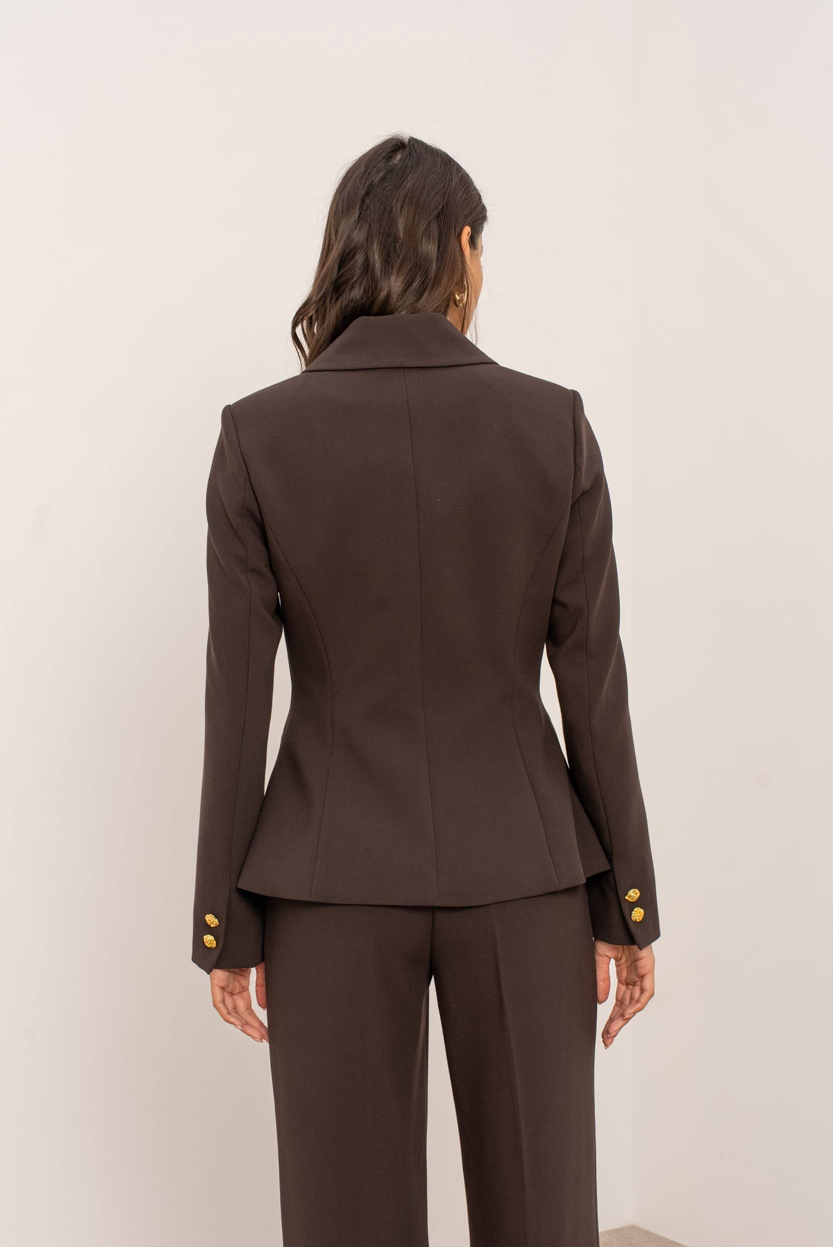Attentif Paris - Wholesale Jacket - Women's - [Aura] Fitted jacket with shirt collar and gold buttons36