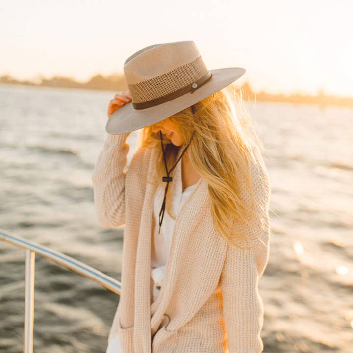 American Hat Makers - Wholesale Straw Hat - Unisex - Outback Vented Straw Sun Hat - Style Florence