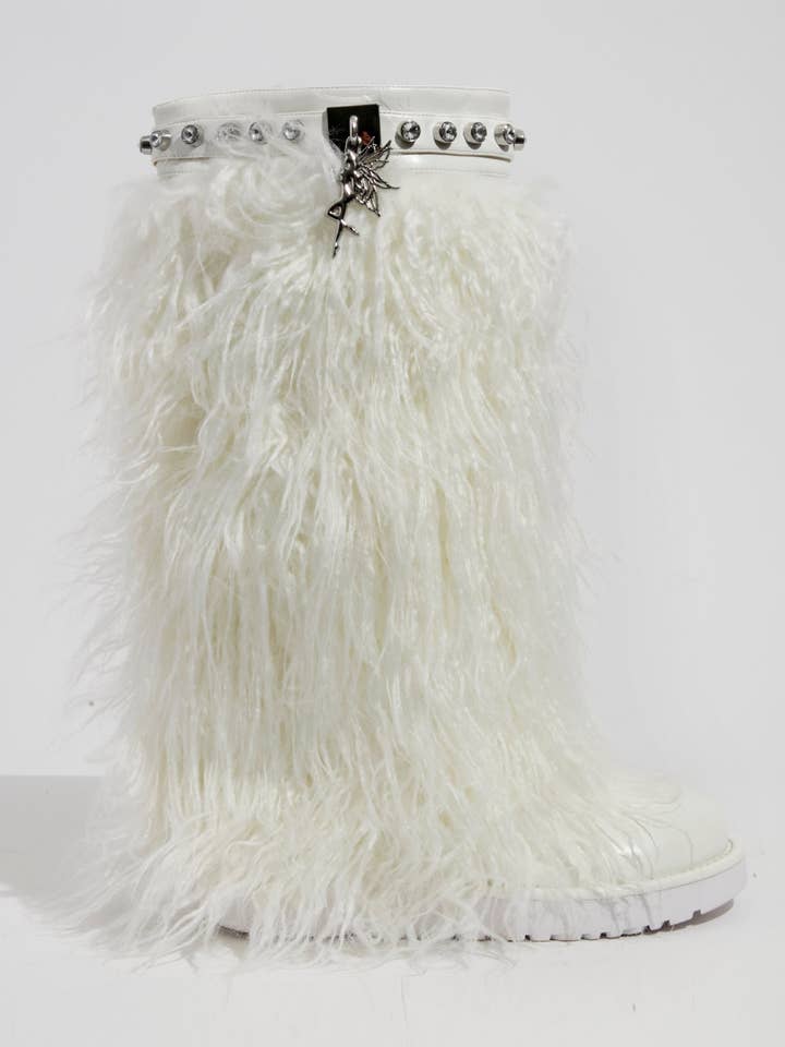 Iconique Fur Boots - Blanc Cassé for wholesale by Sparkl