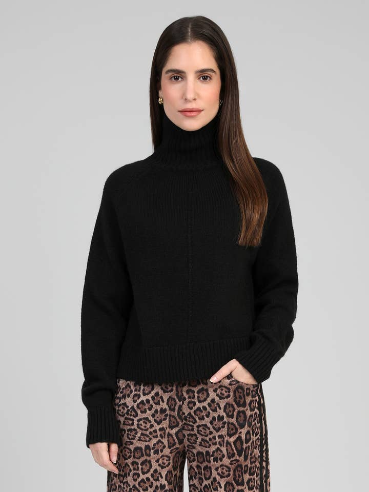 BLACK LAMELY SWEATER for wholesale by An'ge