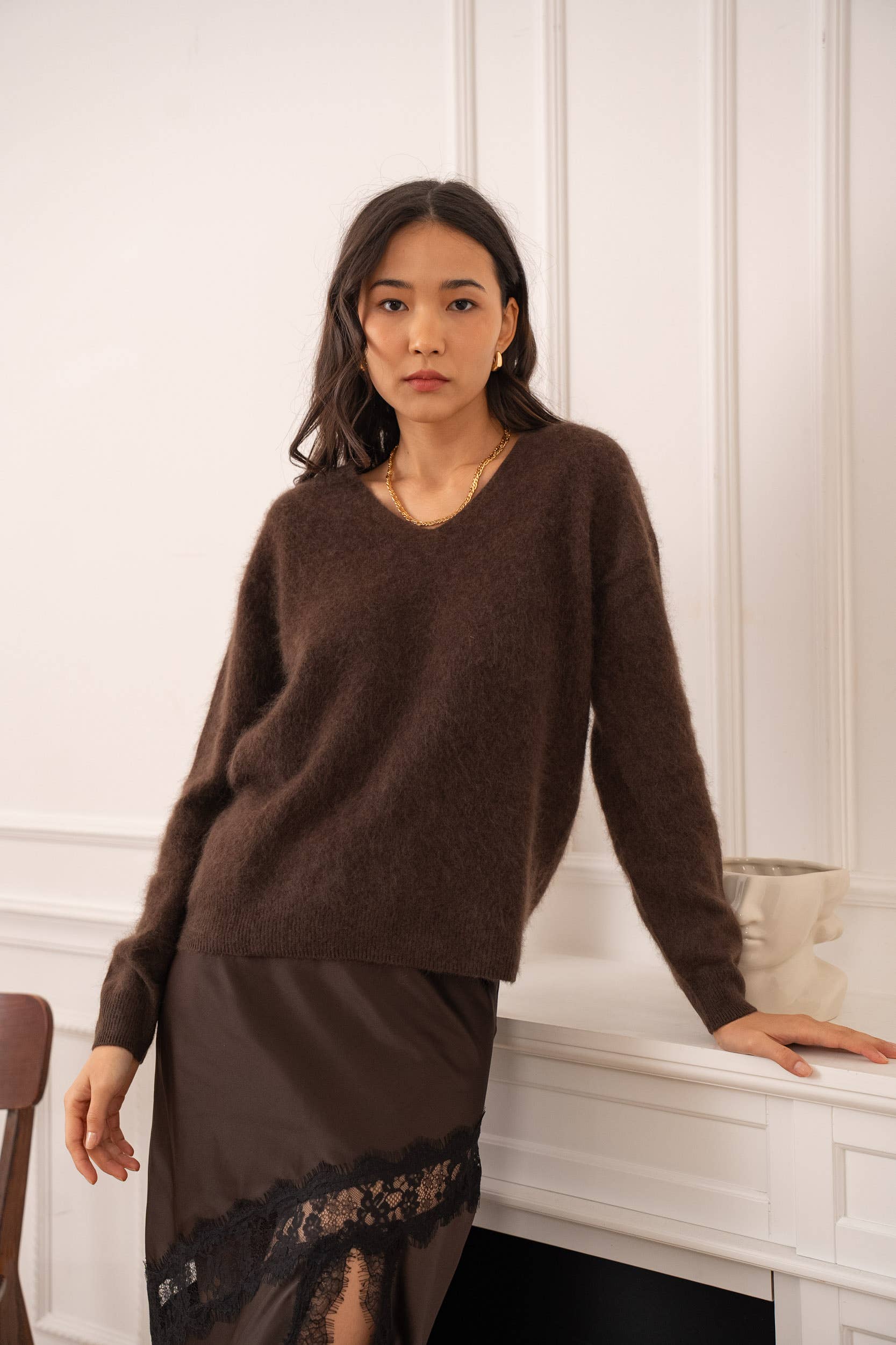 CHOKLATE PARIS – Engroshandel Pullover - Dame – Kashmir- og børstet uldtrøje med V-hals - A8897