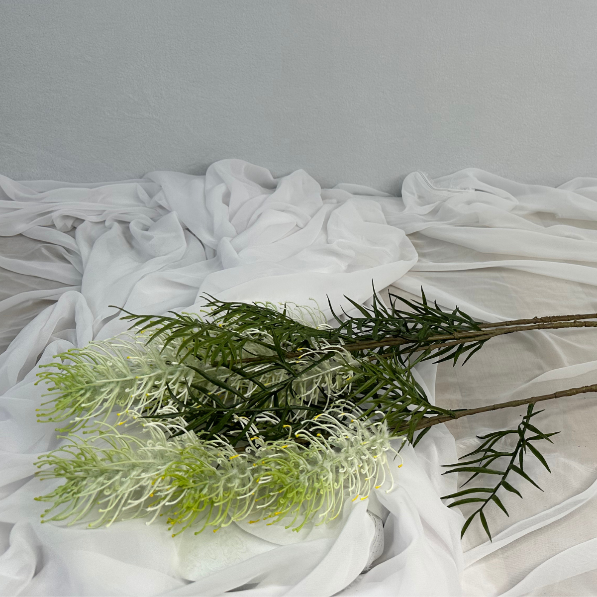 Realistic Artificial Flowers - Wholesale Artificial Flowers - Grevillea Flower Spray White - Realistic Artificial Flowers4