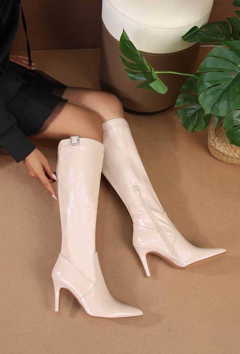 BELLICY / Cink-me - Wholesale Boots - Women's - High-heeled pointed boots in faux leather with br, QT07-61