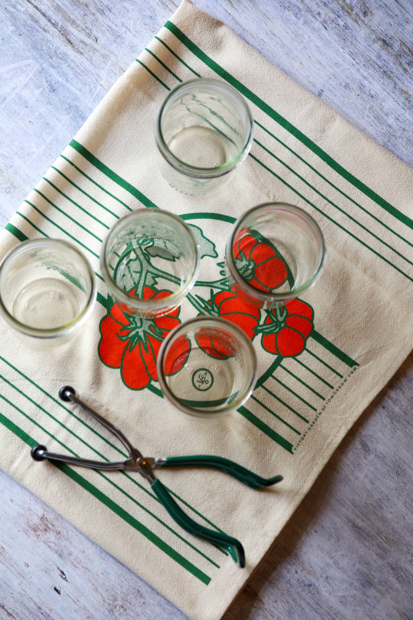 Wirtheim Poster Arts LLC - Wholesale Tea Towel - Tomato Harvest - Floursack Furoshiki Towel5