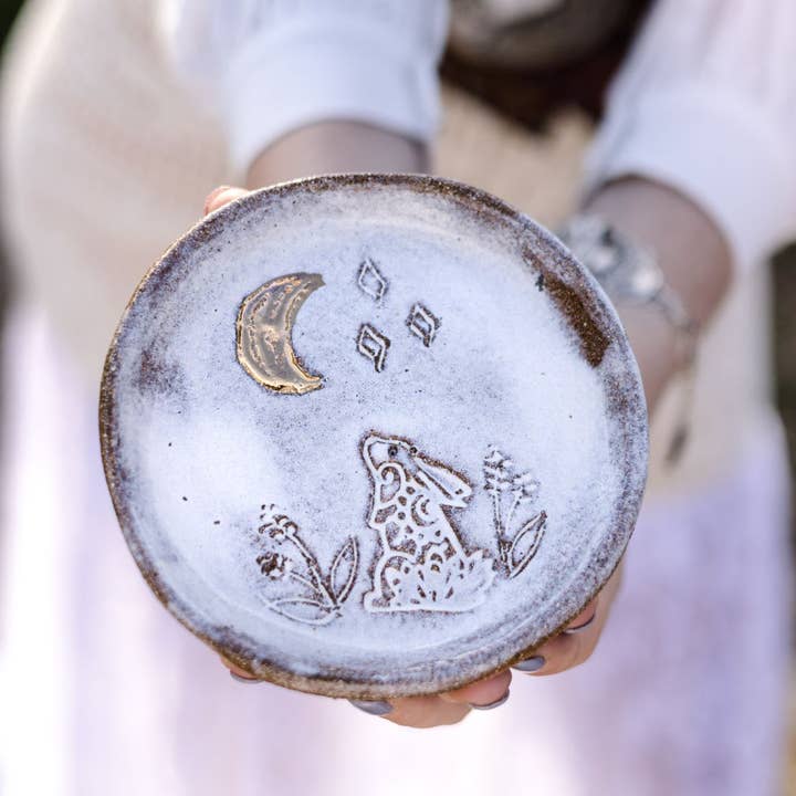 Carys Martin Ceramics - Wholesale Jewelry Dish - Bunny and Moon Round dish