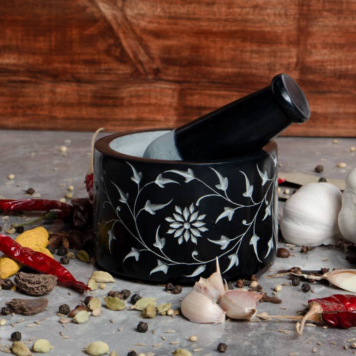 Valor Home Goods - Wholesale Mortar & Pestle - Floral Leaf Mortar & Pestle - Hand-Carved Spice Crusher1
