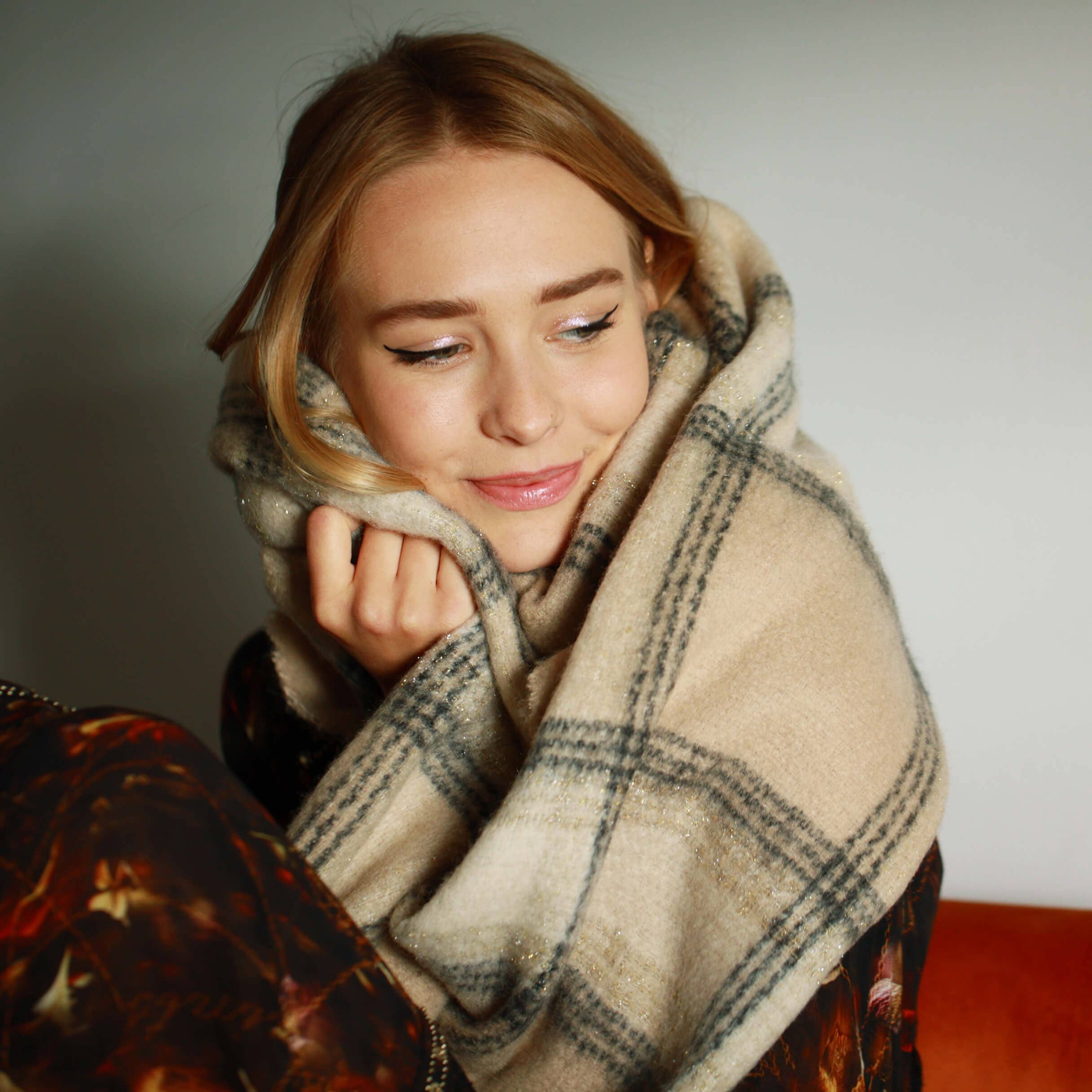 Studio Hop - Vente Écharpe – femme - Écharpe à carreaux dorés scintillants0