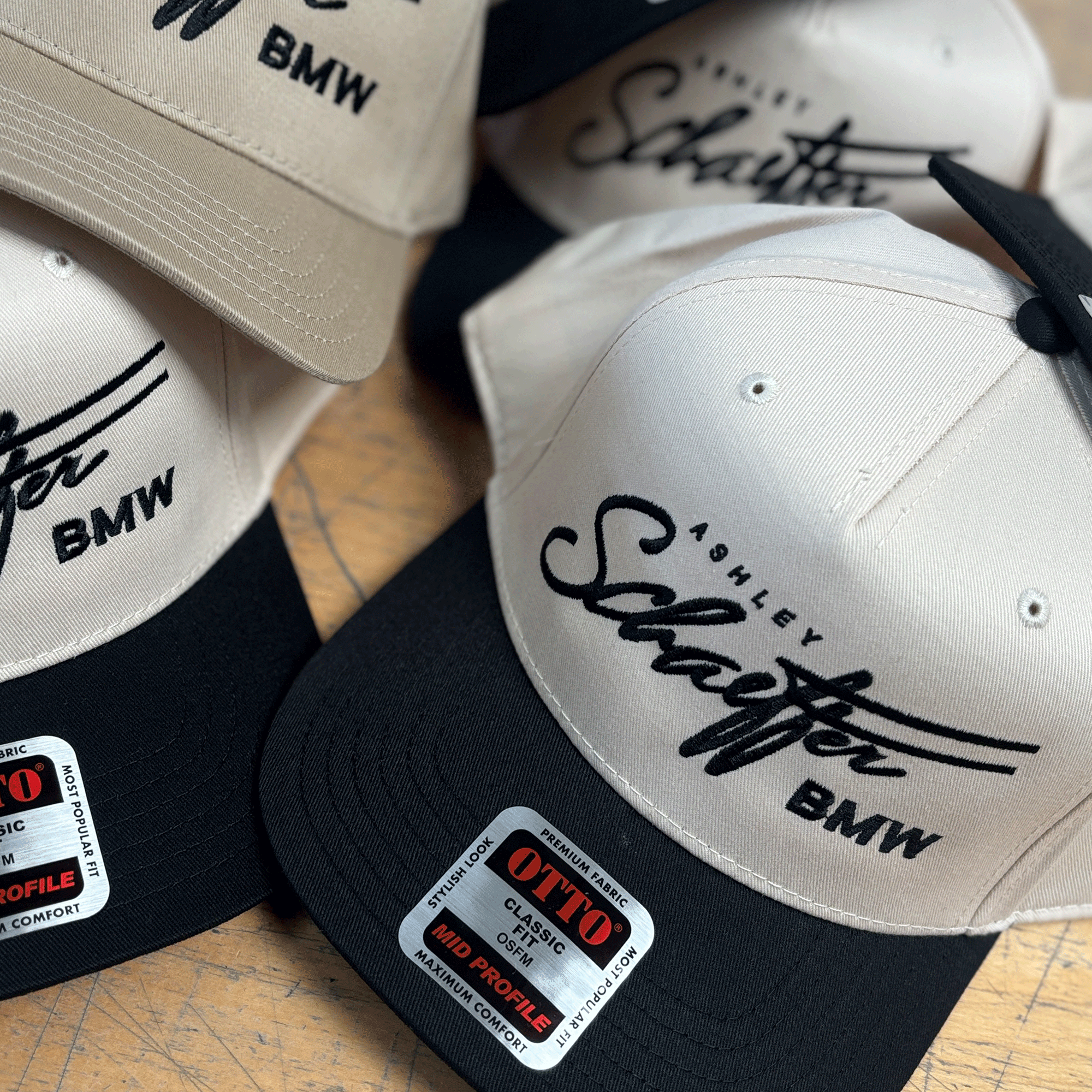 PAYRESPECTS - Vendita all'ingrosso Cappellino  da camionista - Unisex - Cappello Vintage Trucker Rosso Bianco e Boujee, Cappello del Quattro Luglio18