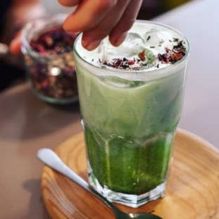 Matcha Colors - Wholesale Health/Detox Tea - Green Matcha Blend - 50g.2