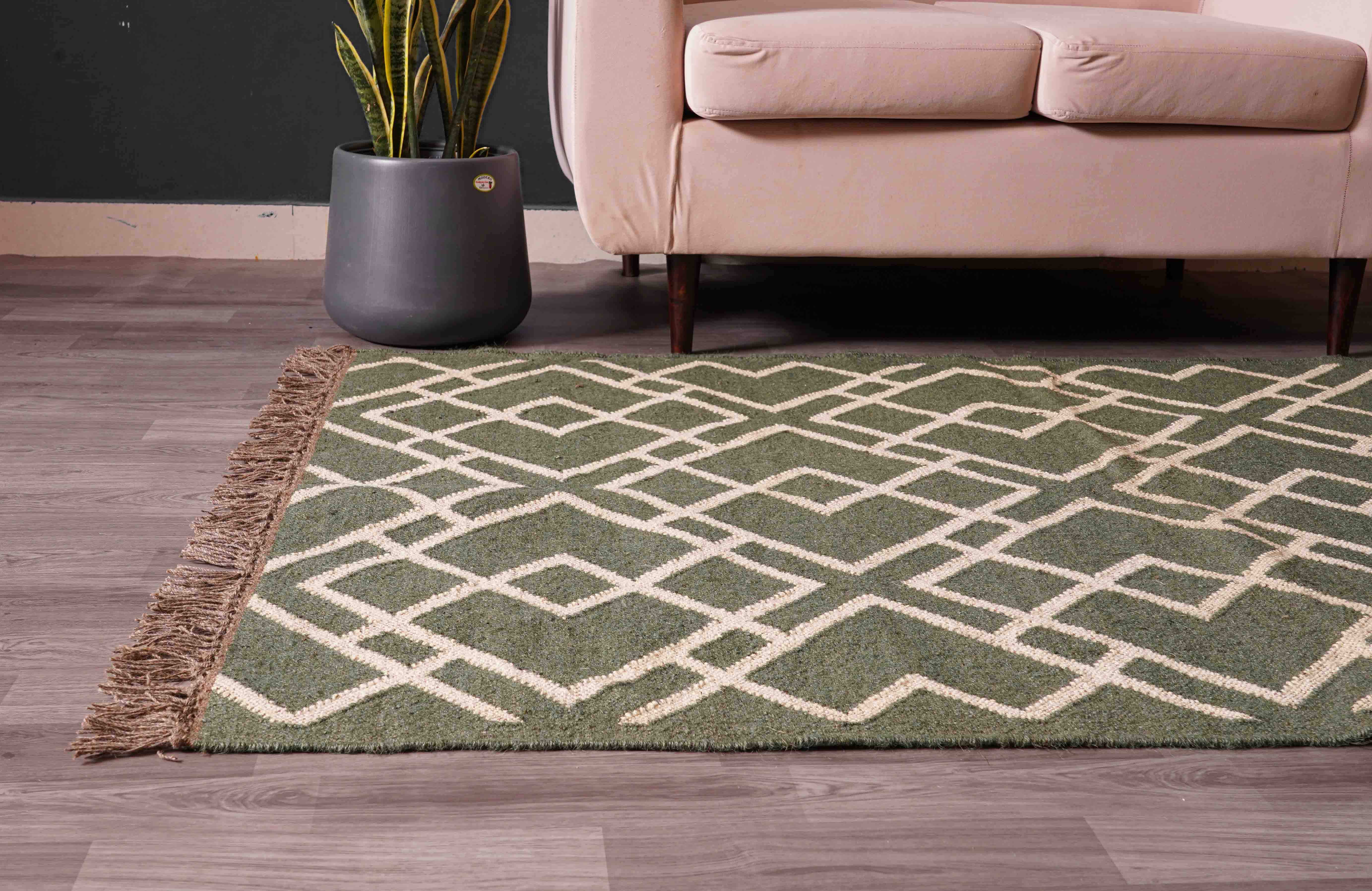 Chouhan Rugs - Wholesale Area Rug - Vinatge Jute Kilim Rug, Traditional Large Rug, Living Room3