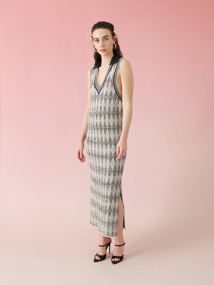 Stickat för wholesale av Roman