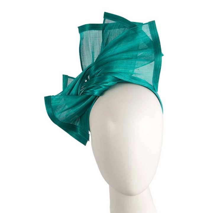 Max Alexander by Cupids Millinery Melbourne - Wholesale Fascinator hat – Women's - Bespoke silk abaca racing fascinator by Fillies Collect24