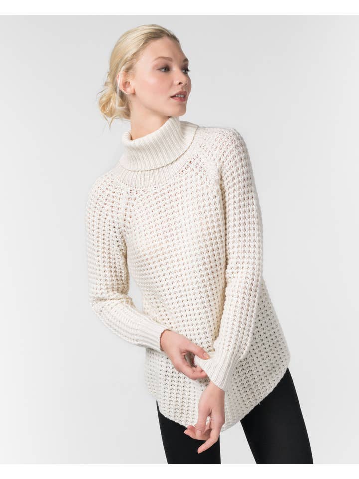 QUINN – Großhandel Strickpullover – Damen – Kaschmir-Waffelstrick-Rollkragenpullover4