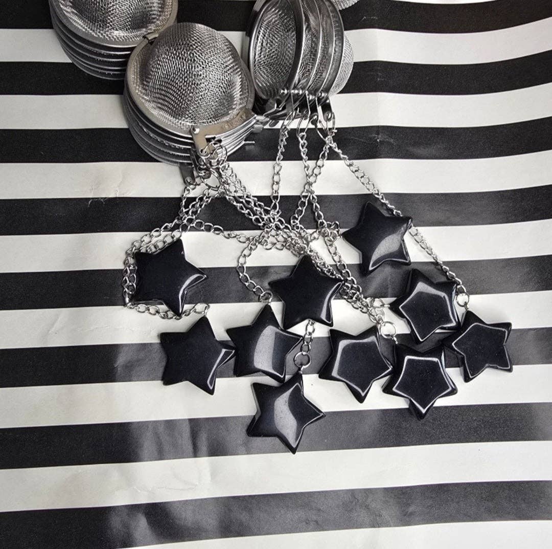 Eclectic Wallflower Boutique – wholesale Tea strainer/infuser – Black obsidian star tea infuser1