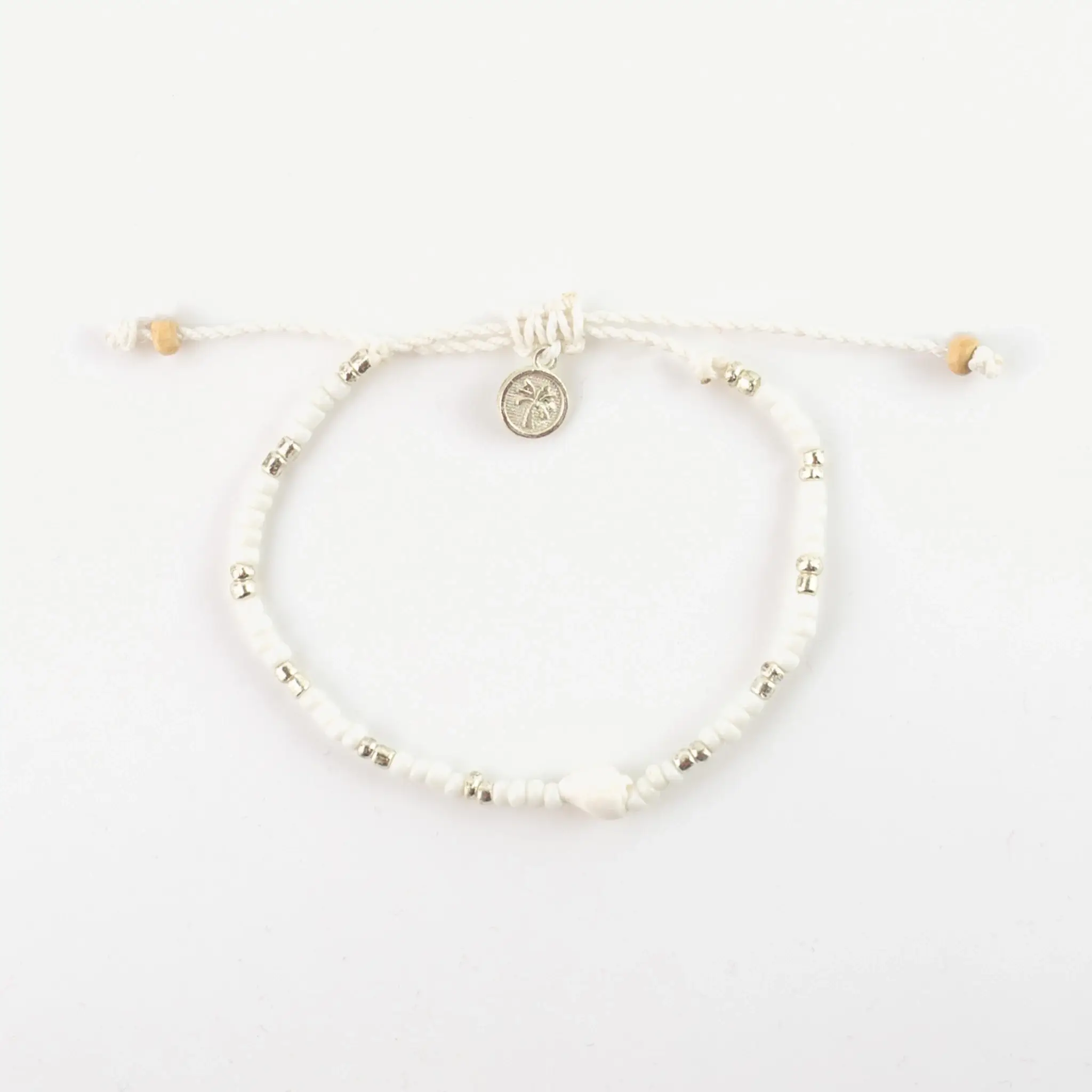 Pineapple Island – Großhandel Perlenarmband – Savaya Armband mit Perlen und Muschel1