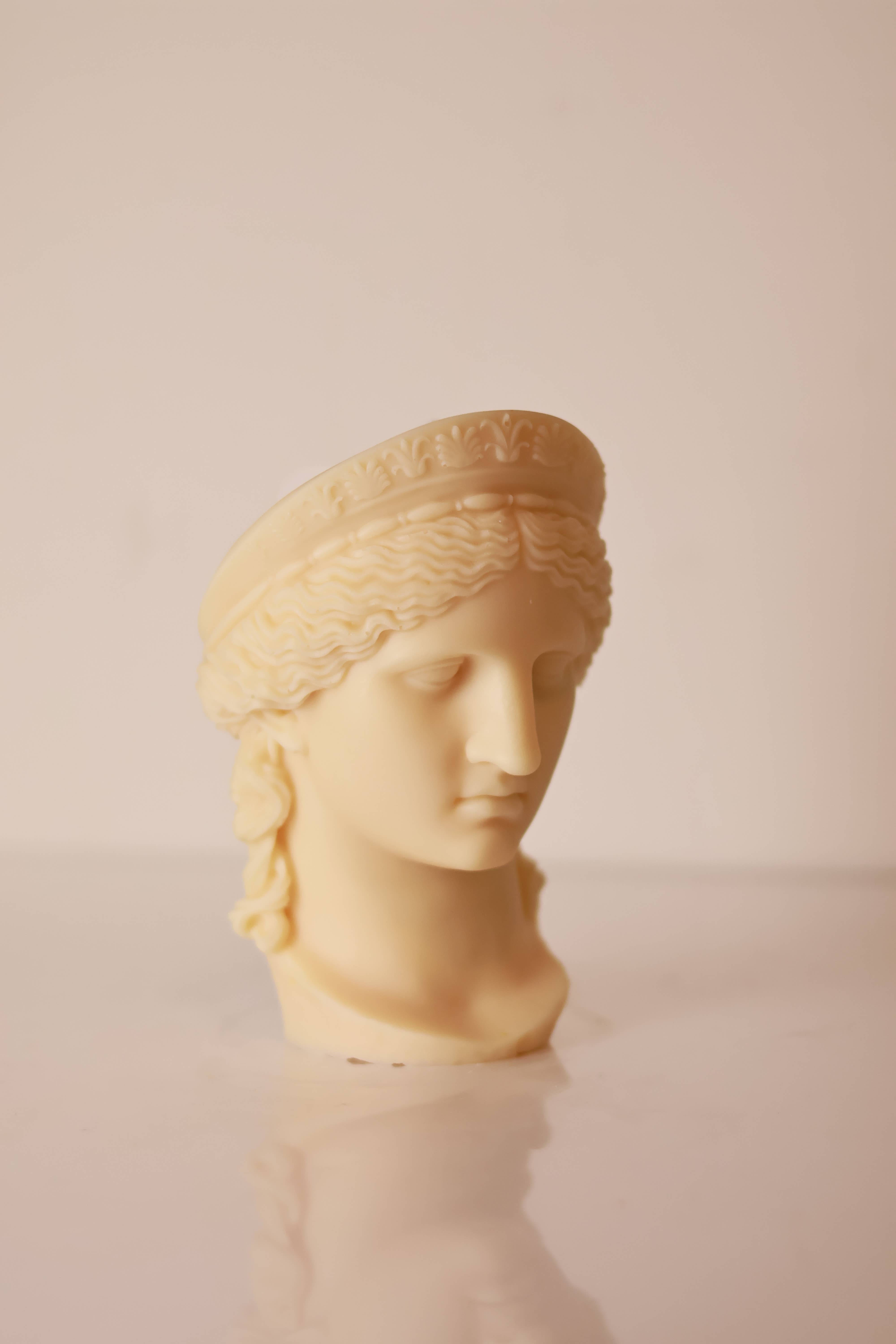 Agaboo Candle - Wholesale Novelty Candle - Hera Greek Goddess Bust Statue Candle 7.5x4in - Sculptural13