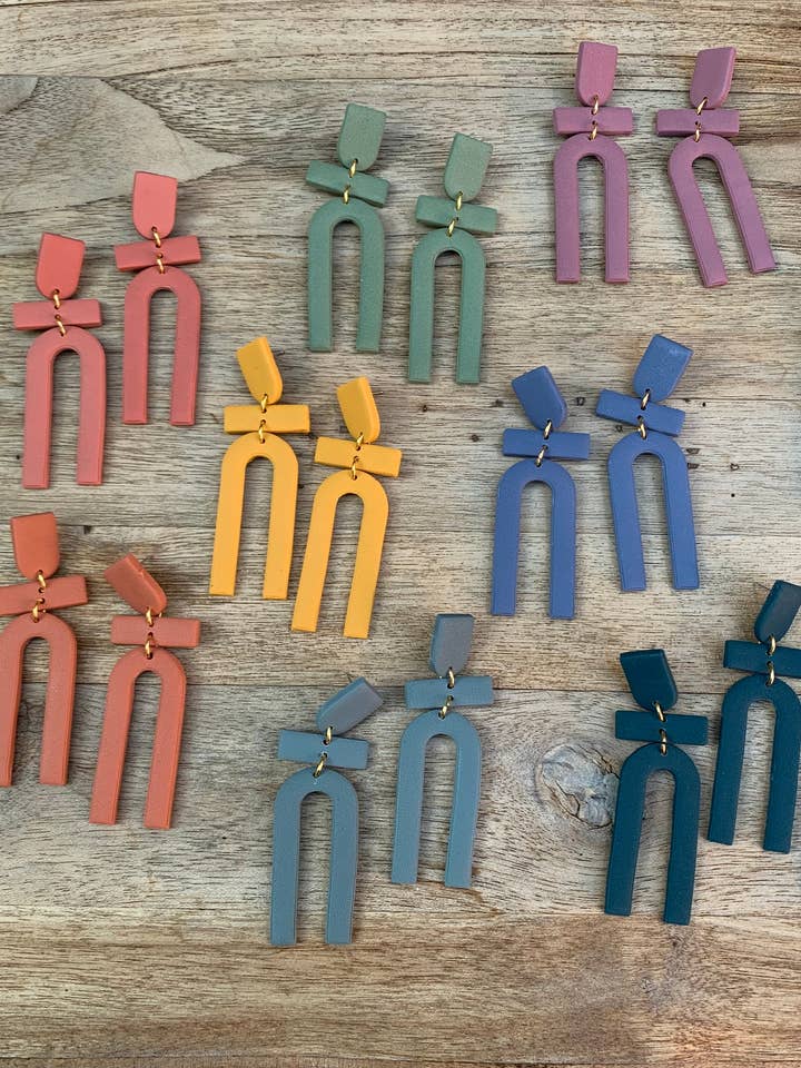 Lang Arch Dangles for engroshandel hos Laurel Handcrafts