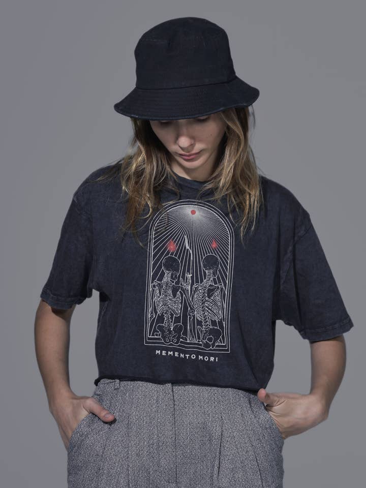 Memento Mori Crop T-Shirt for wholesale by NEOCLASSICS