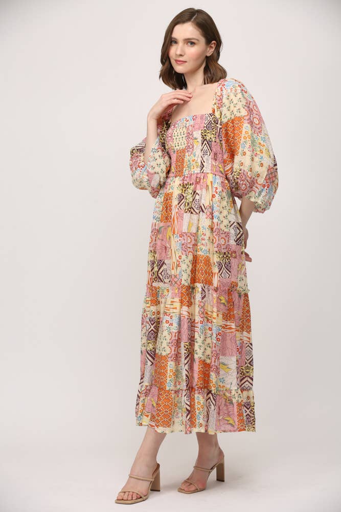 ELFENBEIN MULTI PATCHWORK-MIDIKLEID MIT GESMOKTEM OBERTEIL UND QUADRATISCHEM AUSSCHNITT FD30165 für den Großhandel auf Faire5