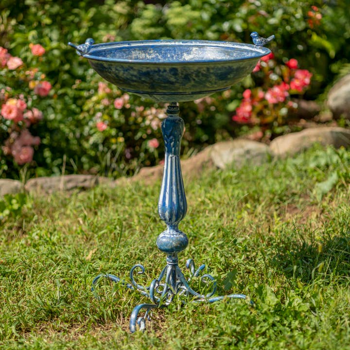 Zaer Ltd. International - Wholesale Bird Bath - Pedestal Birdbath with Little Bird Detail - 3 Options6