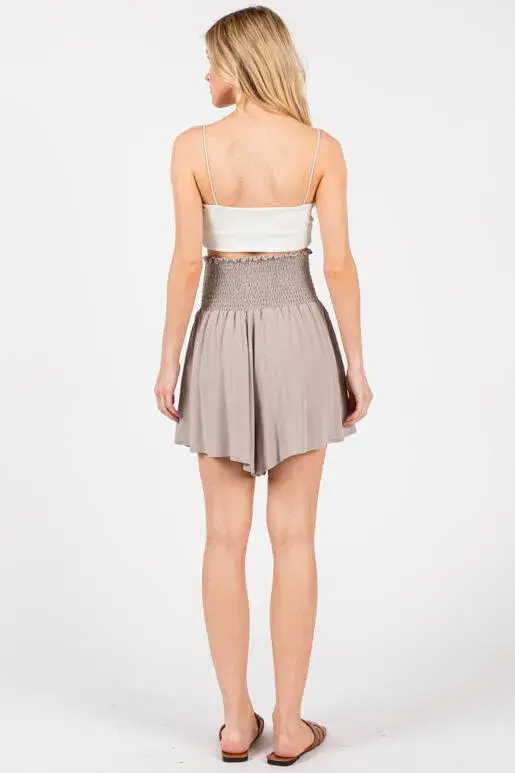 Final Touch - Wholesale Shorts - Women's - Waist Smocked Wide Shorts - NP7035318