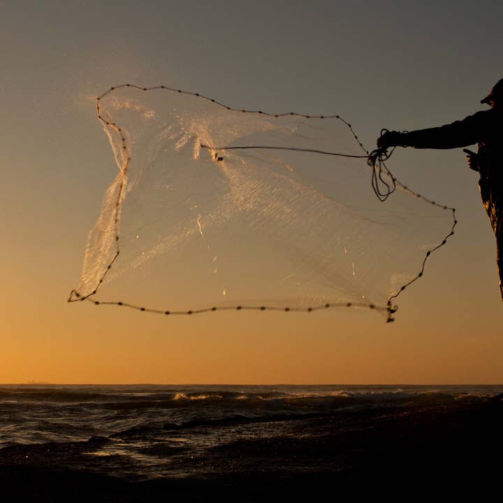 Krediz - Wholesale Sporting Accessories - Saltwater Fishing 6 Foot Cast Net with Heavy Duty Sinker Weights for Bait Trap