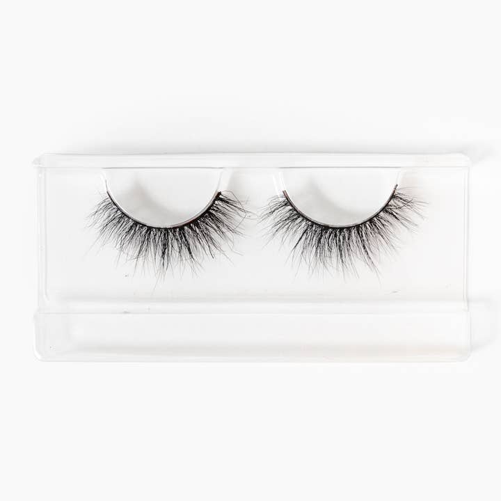 Tokyo Lashes for wholesale by Kawaii Girl Cosmetics