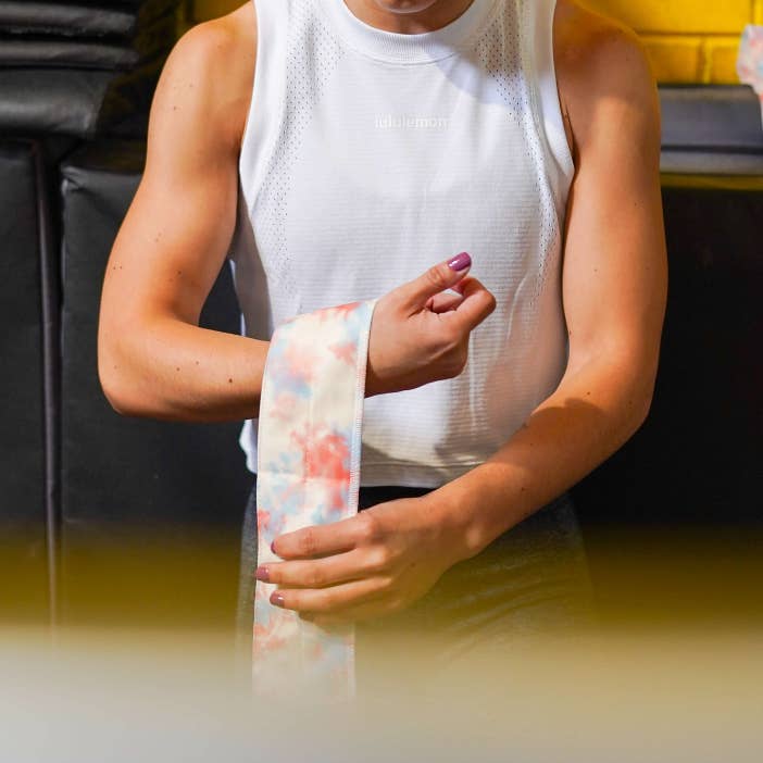 Elitex Training - Wholesale Wristband - Fabric Wrist Wraps for Cross Training and Weightlifting - Novo Nebula3