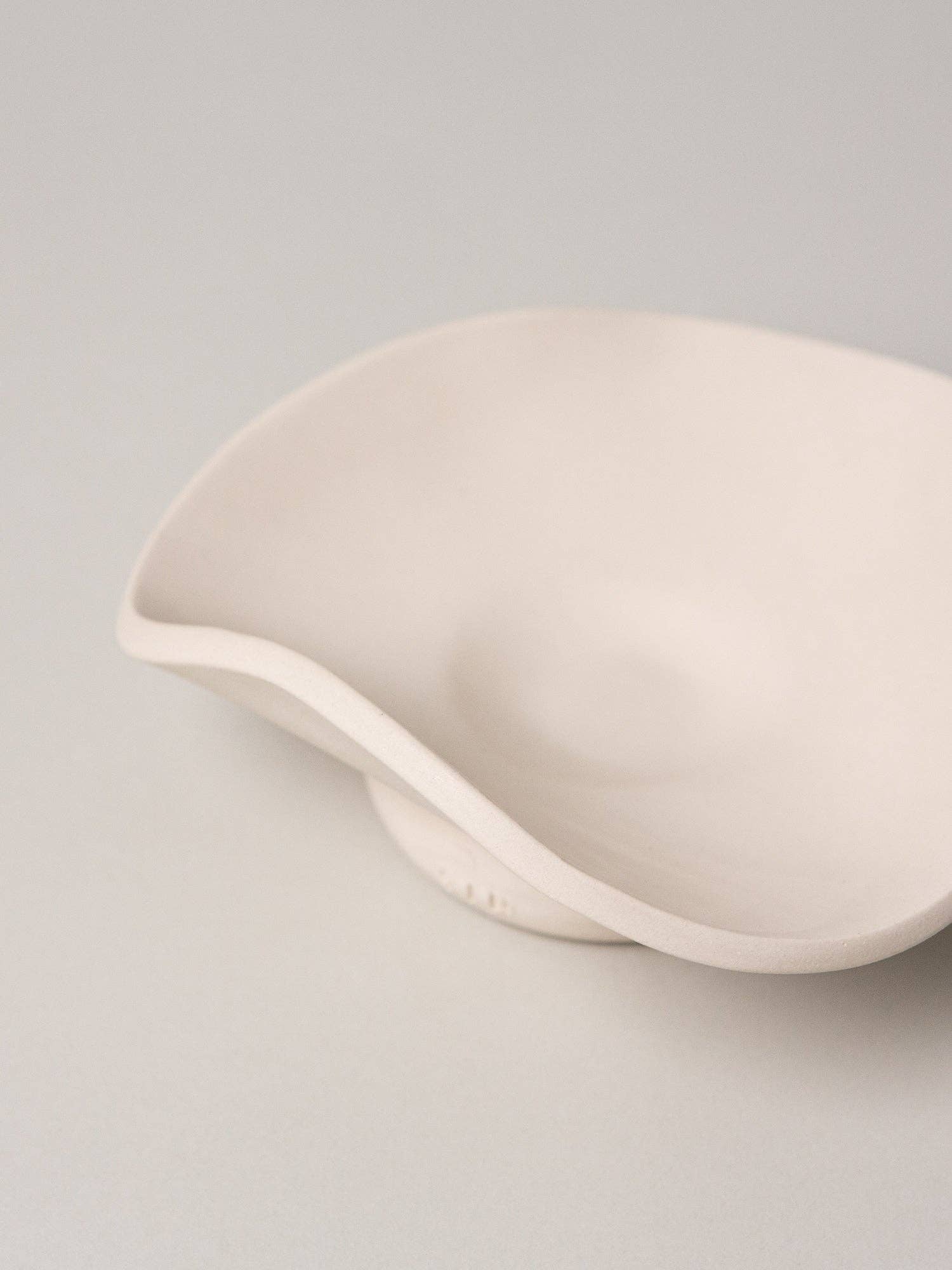 Virginia Sin - Wholesale Decorative Plate/Dish/Bowl - Urch Bowl, Ivory3