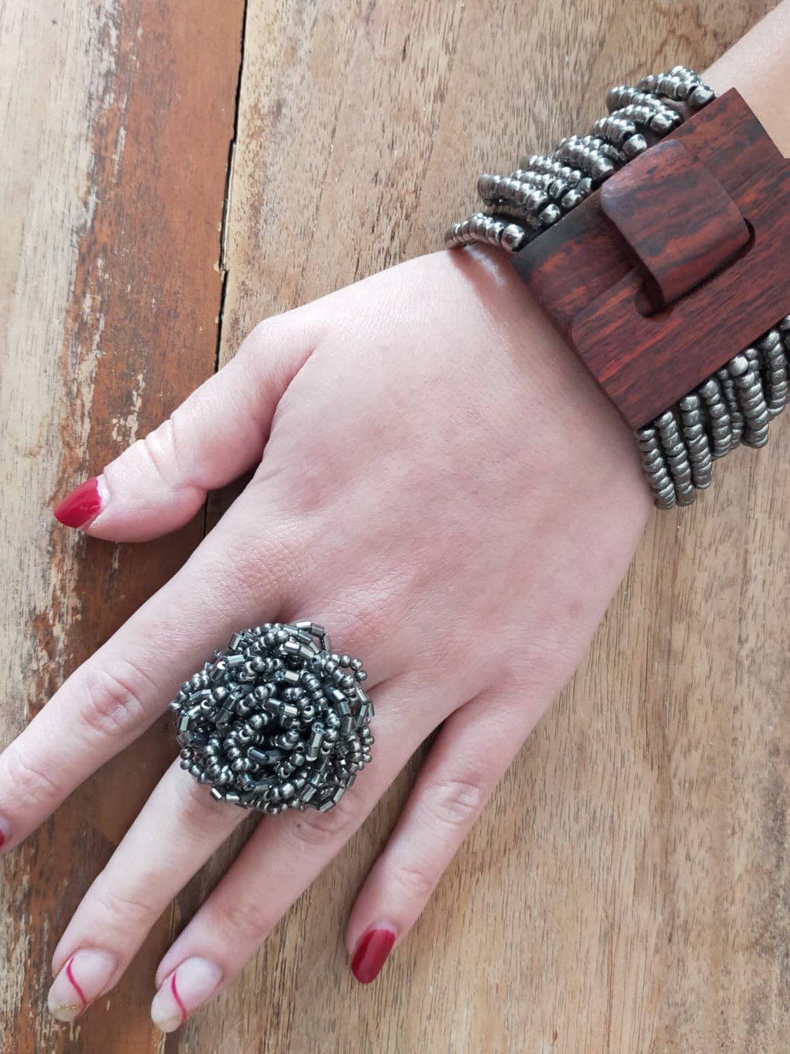 Bijondo - Wholesale Cocktail/Statement Ring - Elegant Glass Bead Flower Ring, costume jewelry18